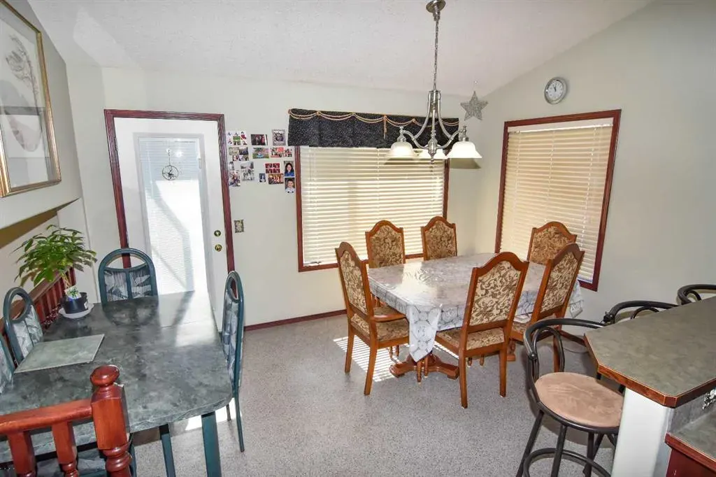 23 Aspen Creek Way