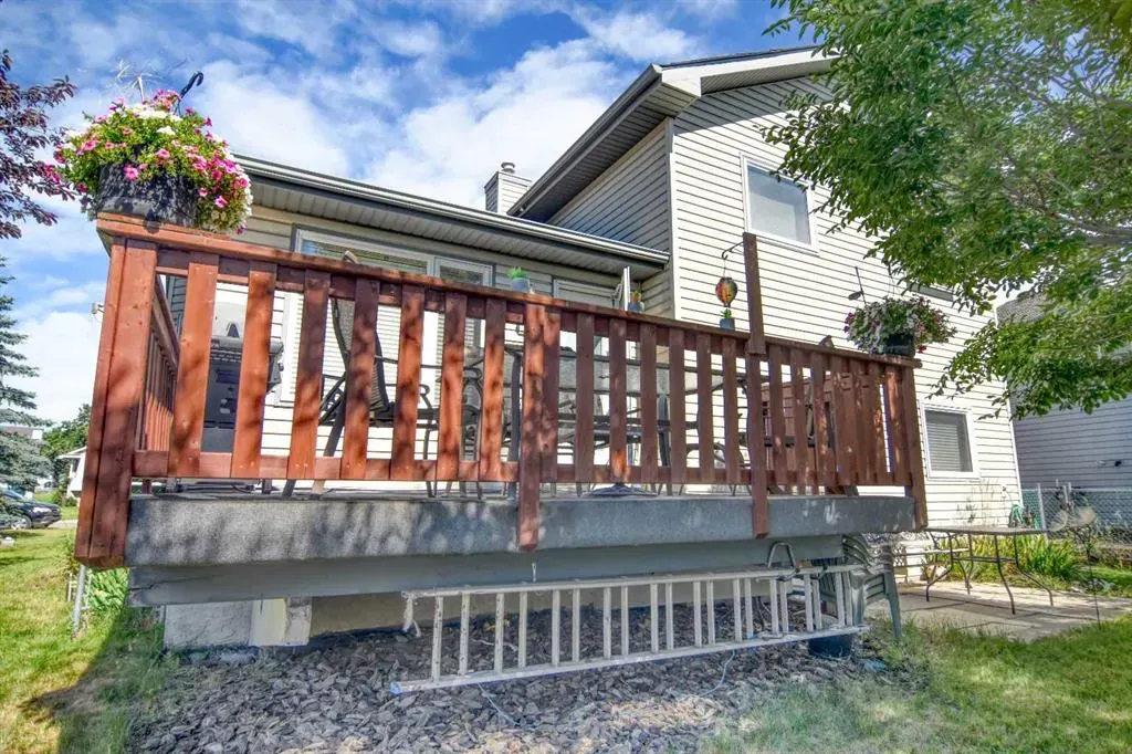 23 Aspen Creek Way