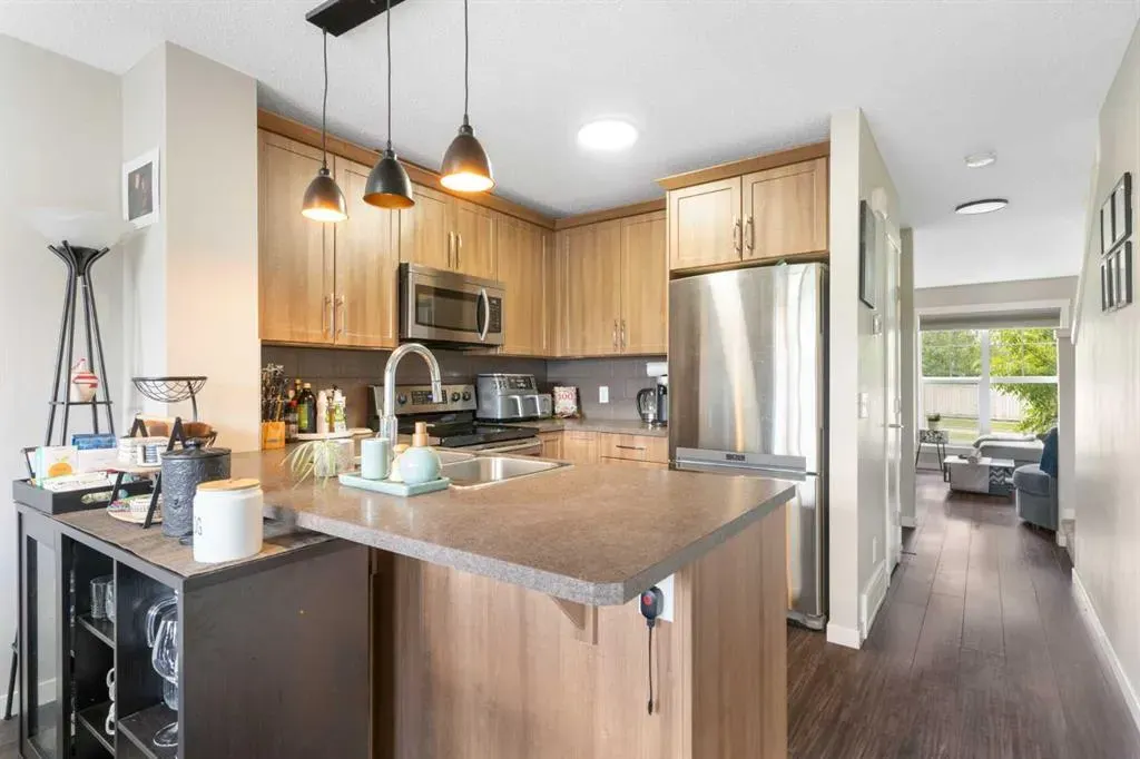 101 Sunset Drive, #711