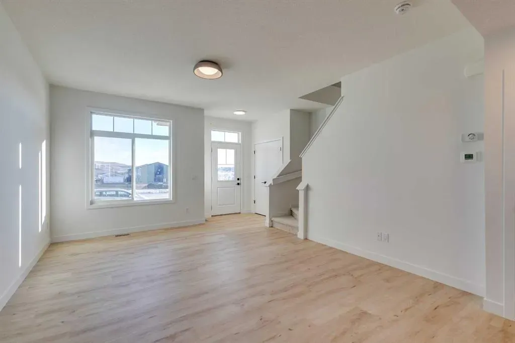 62 Agate Road