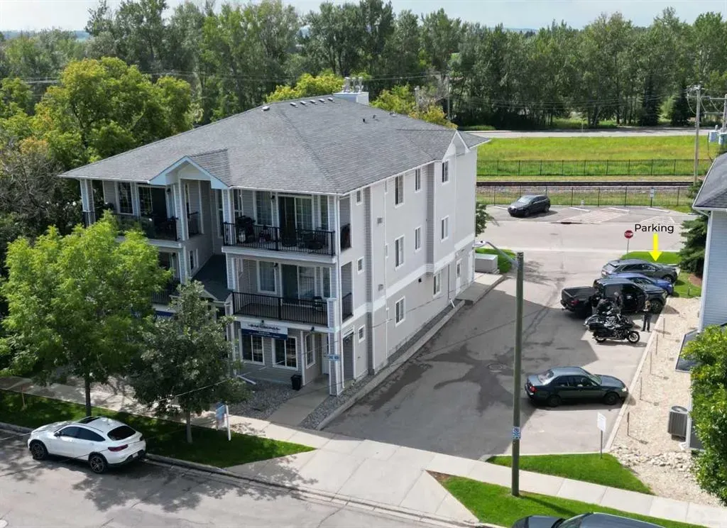 29 N Railway Street, #303