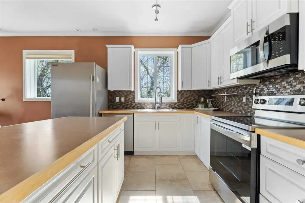 29 N Railway Street, #303