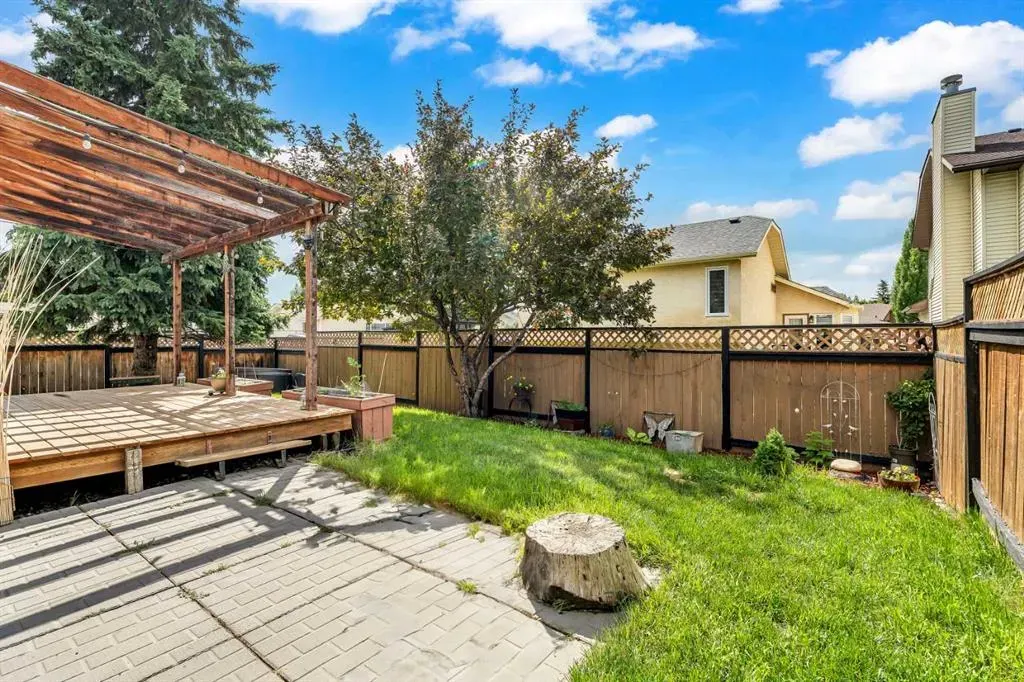 109 Downey Place