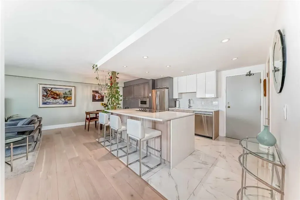 225 25 Avenue SW, #1103