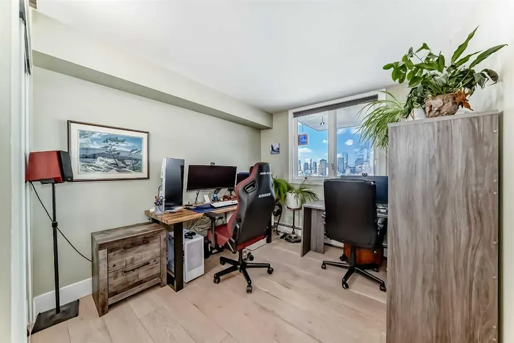 225 25 Avenue SW, #1103