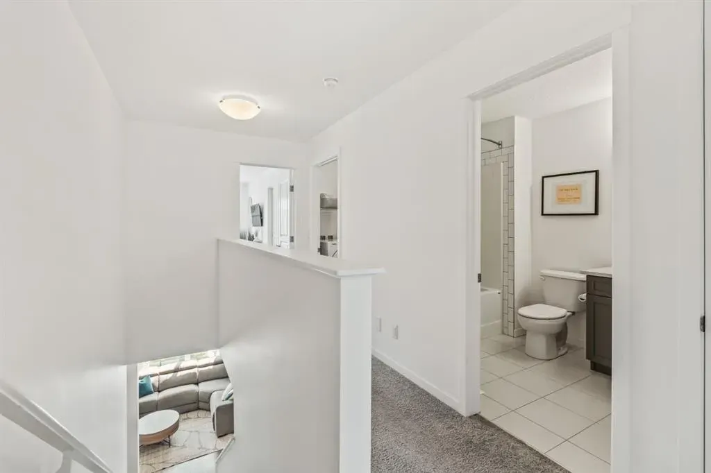 366 Magnolia Square SE