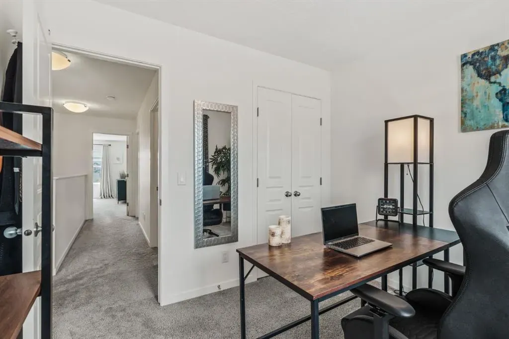 366 Magnolia Square SE