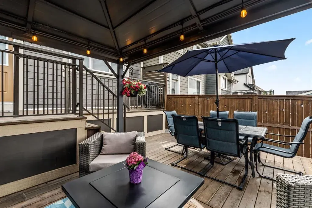 366 Magnolia Square SE
