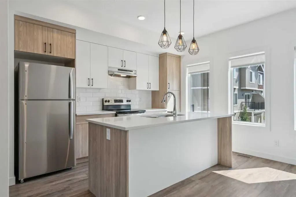 24 Rivercrest Drive, #202