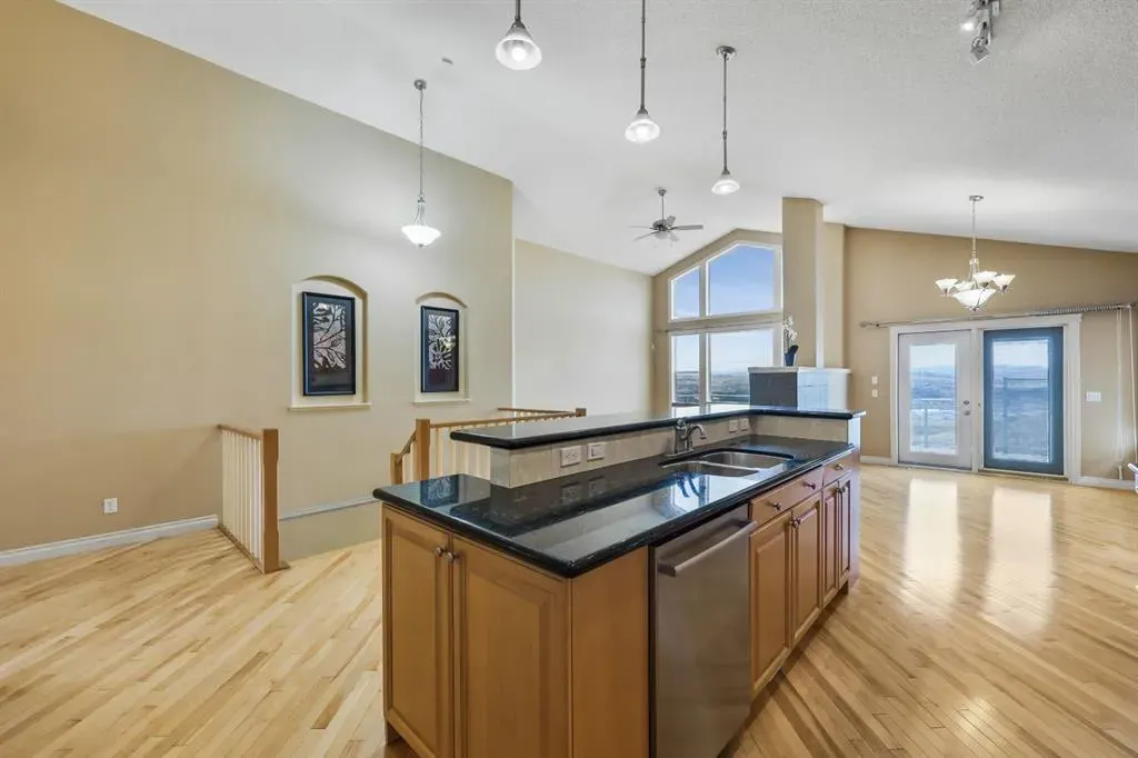 170 Gleneagles View