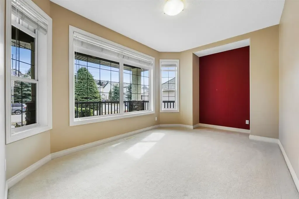 170 Gleneagles View