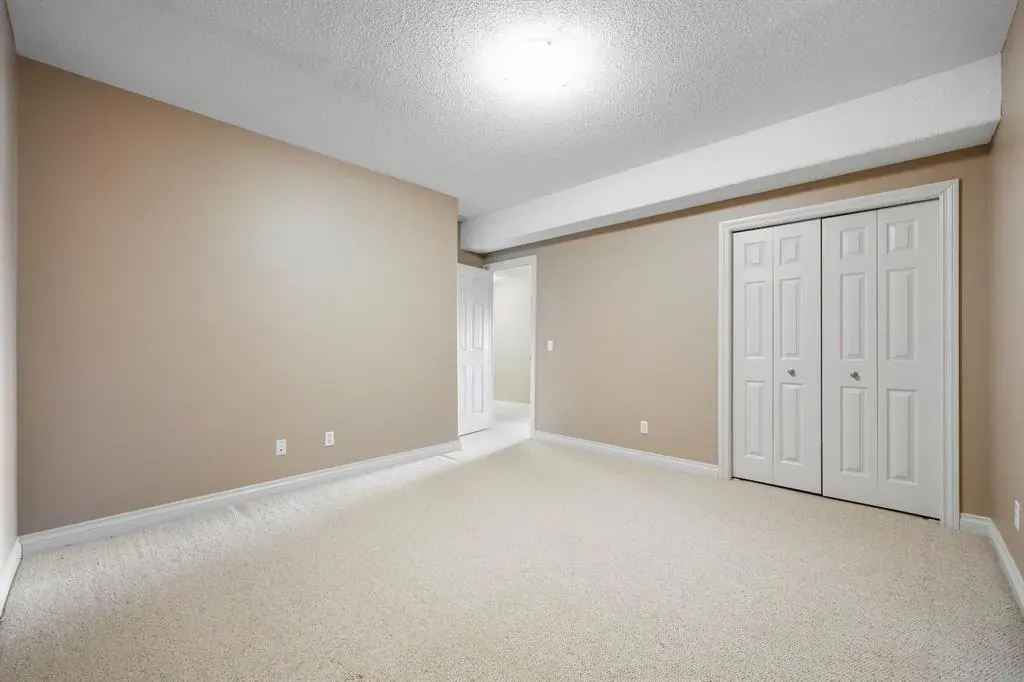 170 Gleneagles View