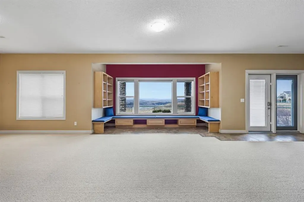170 Gleneagles View