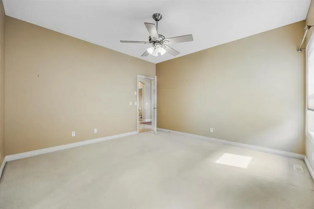 170 Gleneagles View