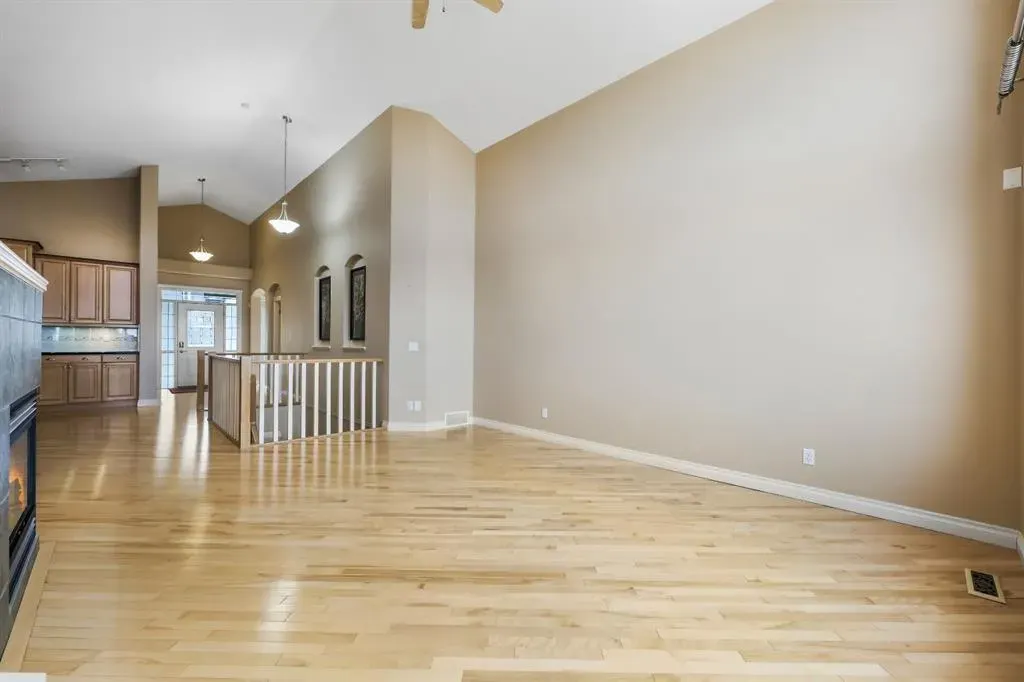 170 Gleneagles View