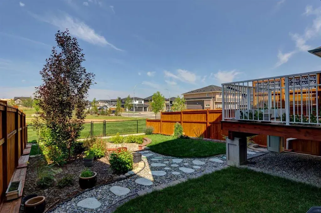 139 Emberside Garden