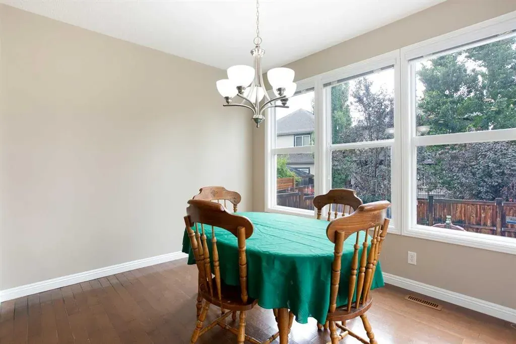489 Mahogany Court SE