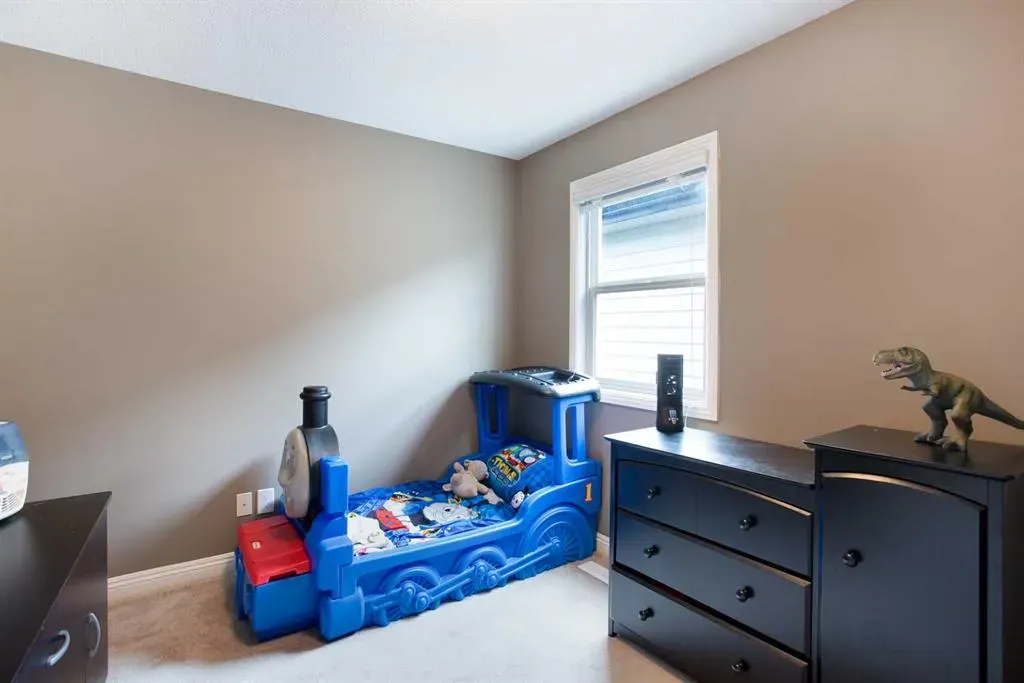 489 Mahogany Court SE