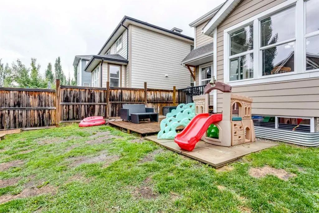 489 Mahogany Court SE