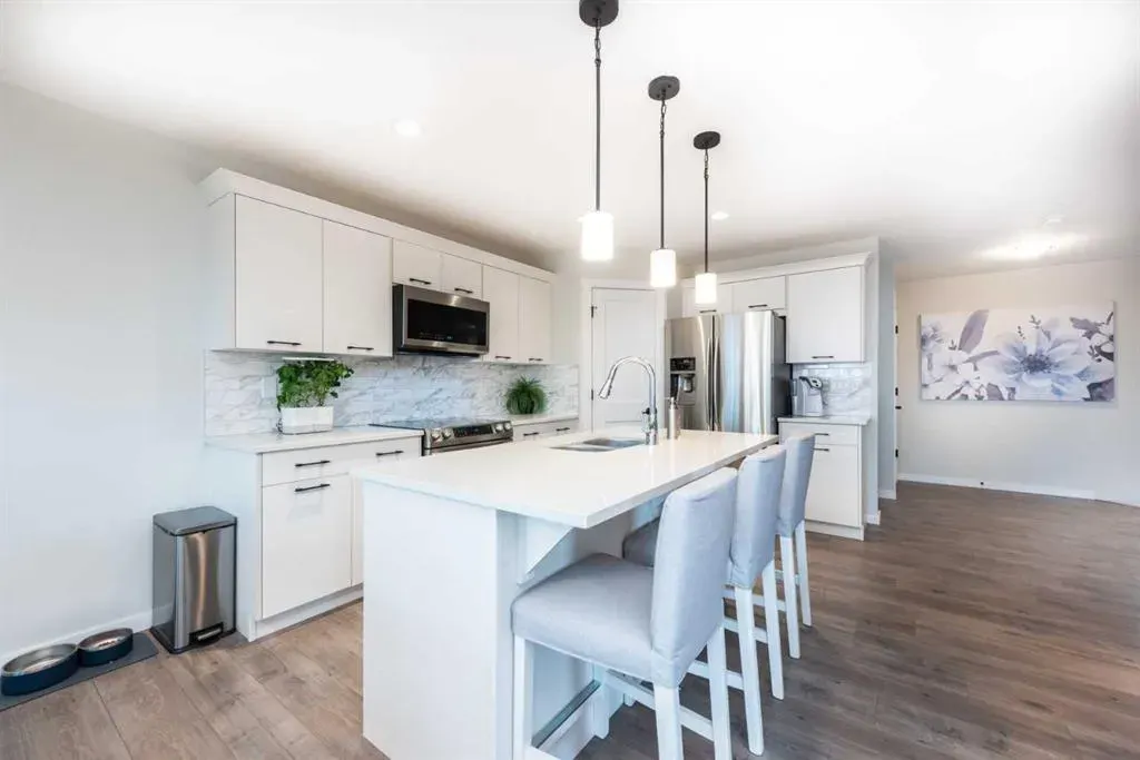 188 Wildrose Crescent