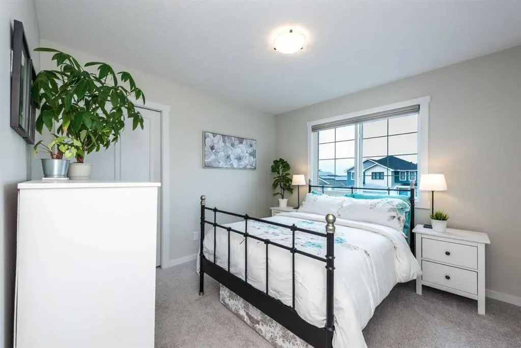 188 Wildrose Crescent