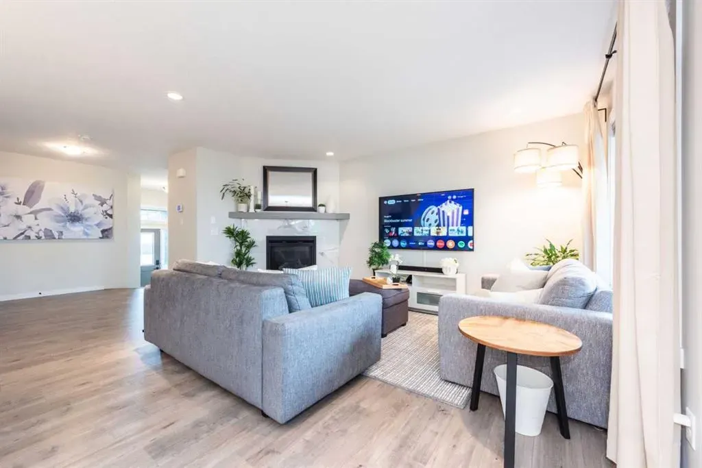 188 Wildrose Crescent
