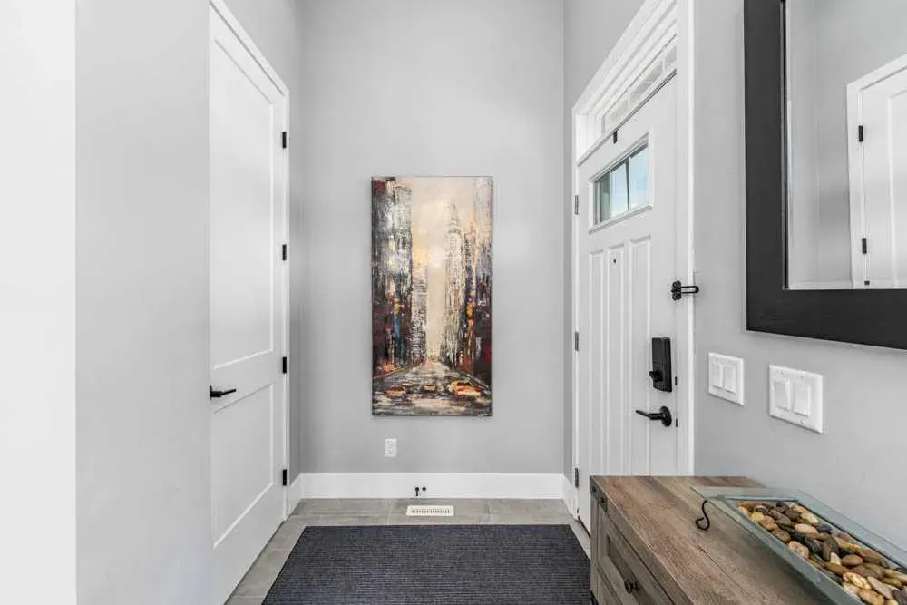 366 Masters Row SE