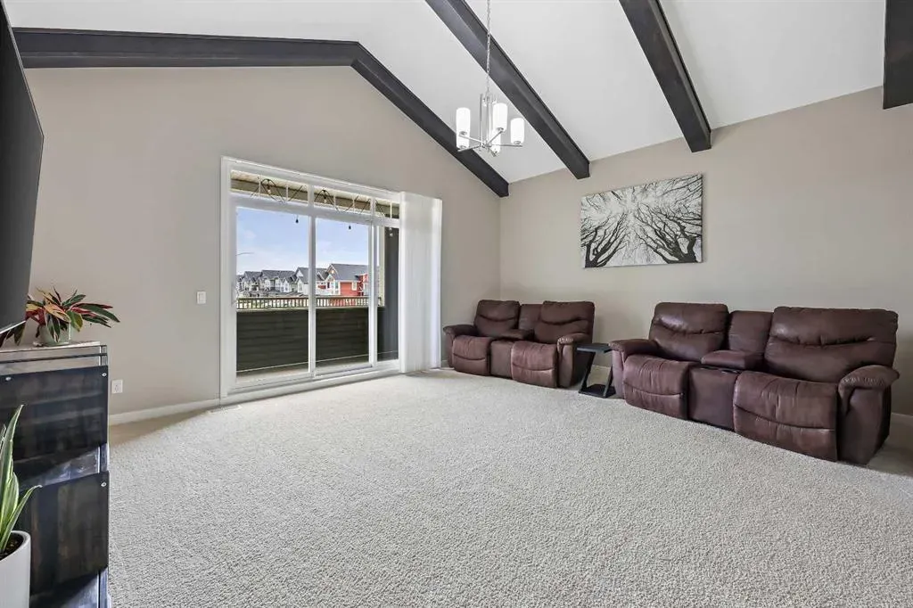 127 Fireside Crescent