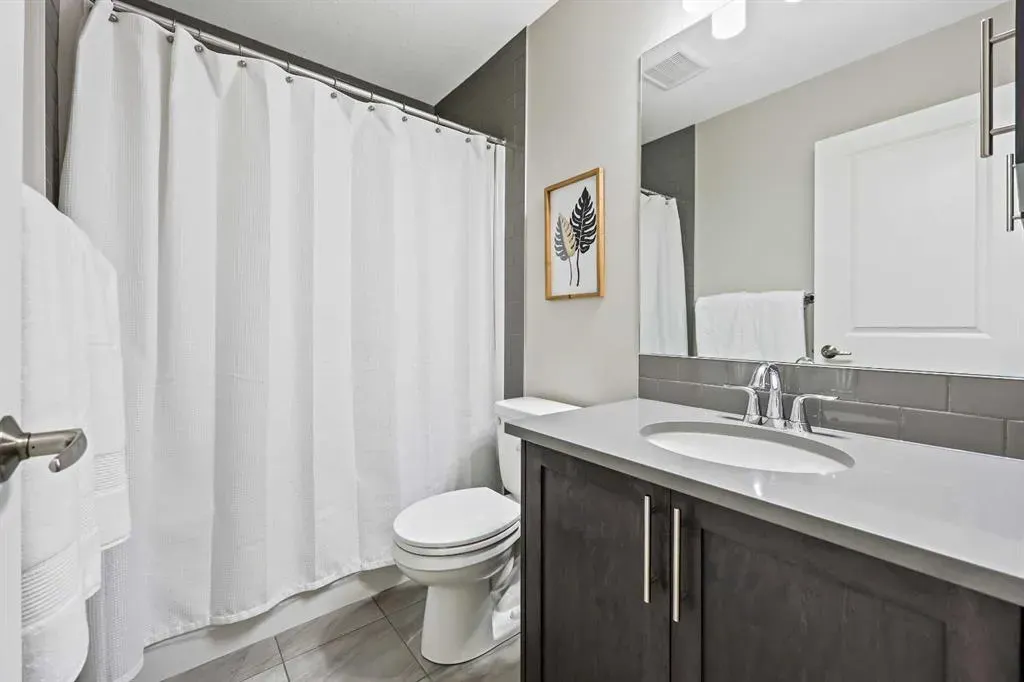 127 Fireside Crescent