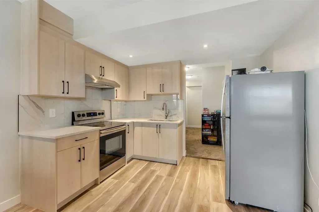 296 Evansborough Way NW