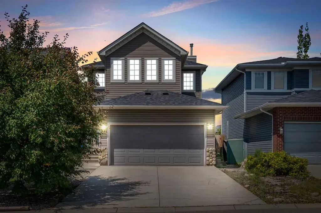 218 Evansford Circle NW