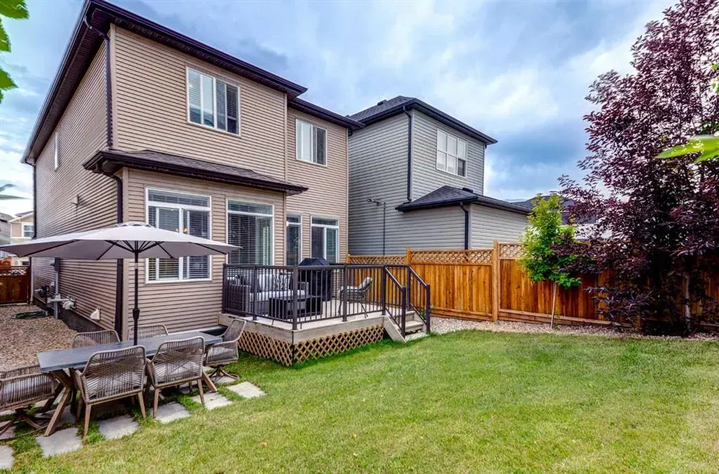 213 Nolanhurst Way NW