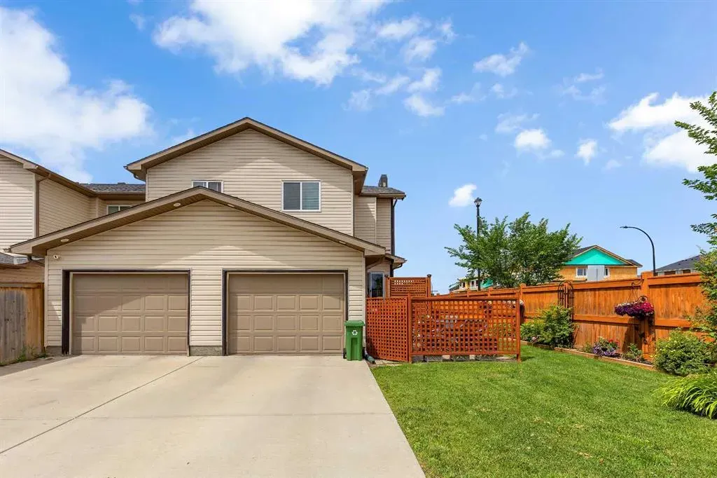100 Clydesdale Way