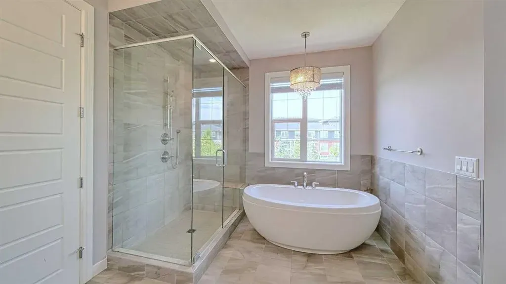 5 Nolanfield Point NW