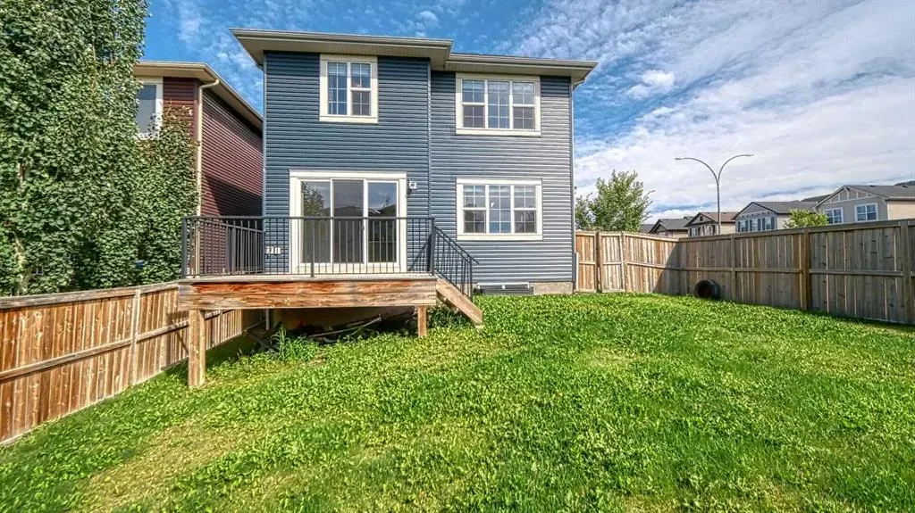 5 Nolanfield Point NW