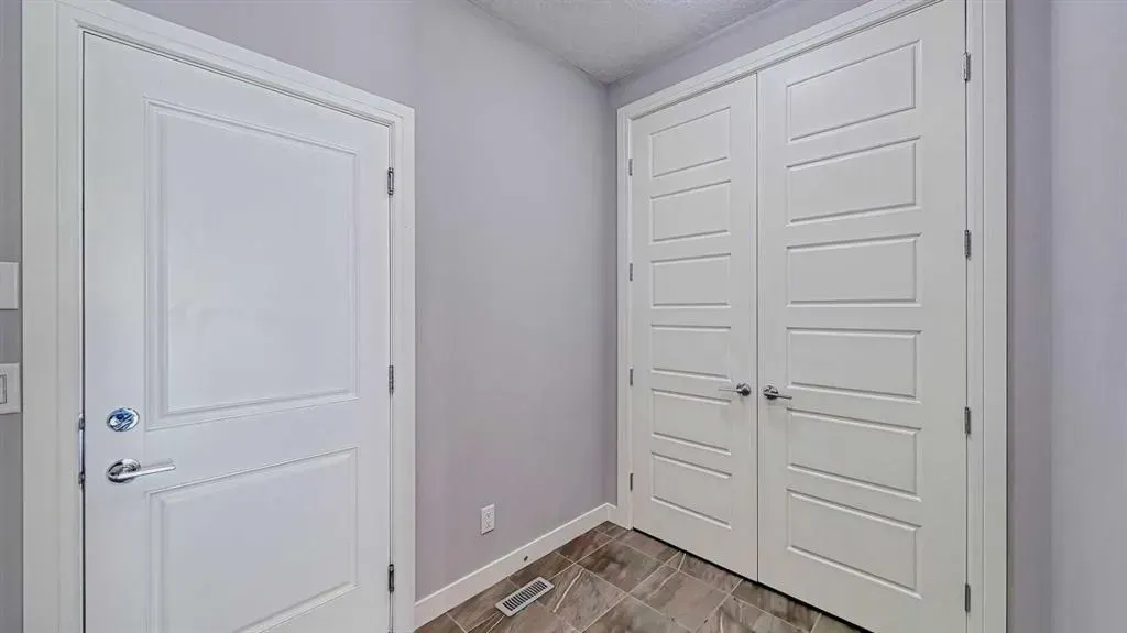5 Nolanfield Point NW