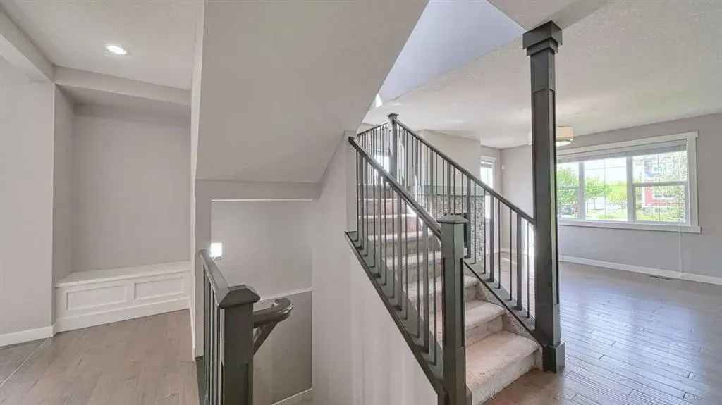 5 Nolanfield Point NW