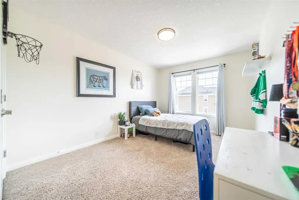 27 Sunset Park