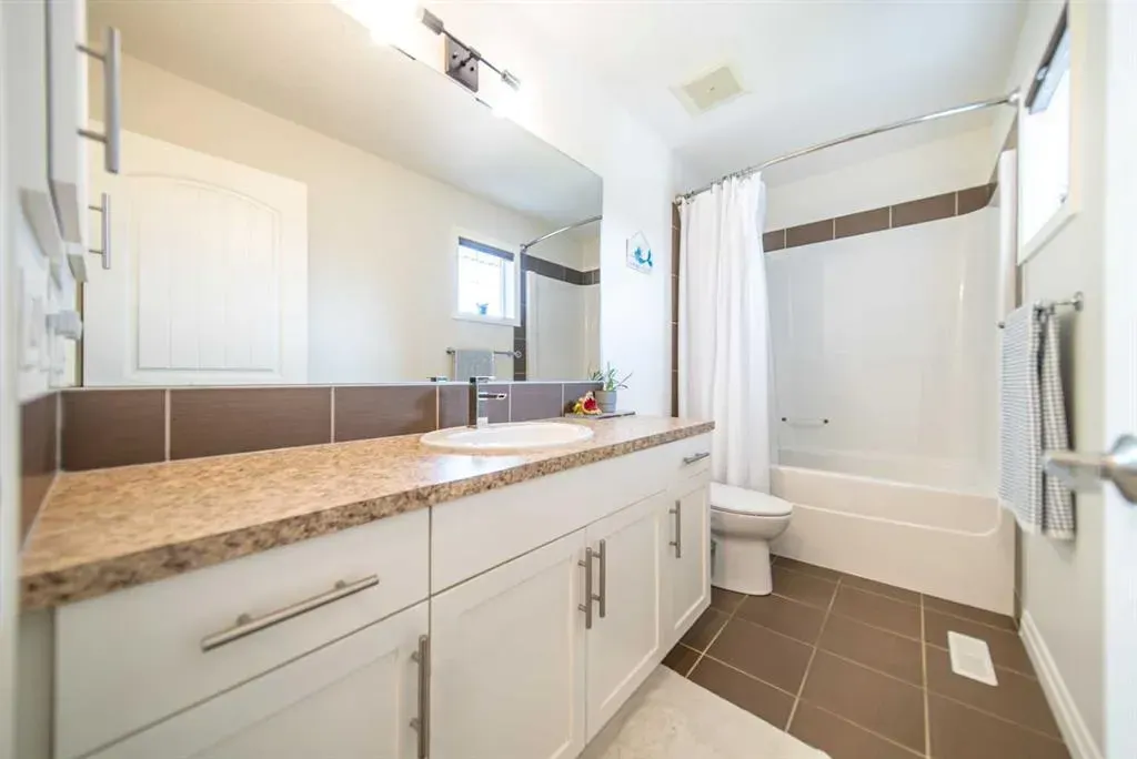 27 Sunset Park