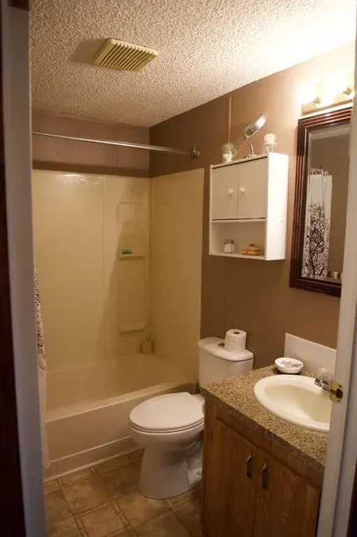 429 HOMESTEAD Trail SE