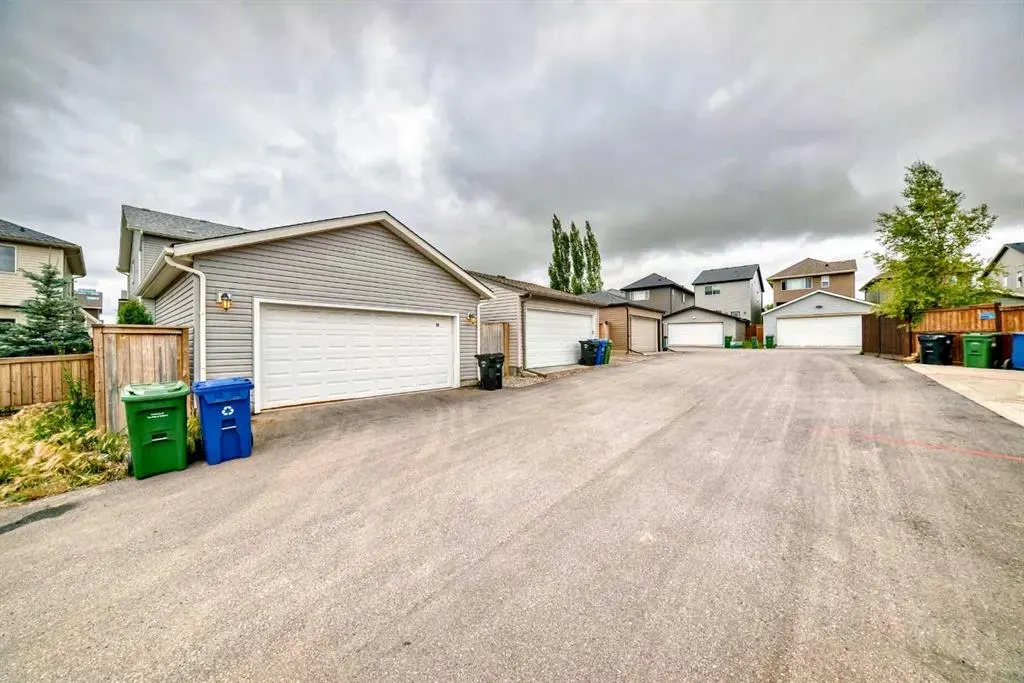 62 Nolanfield Heights NW