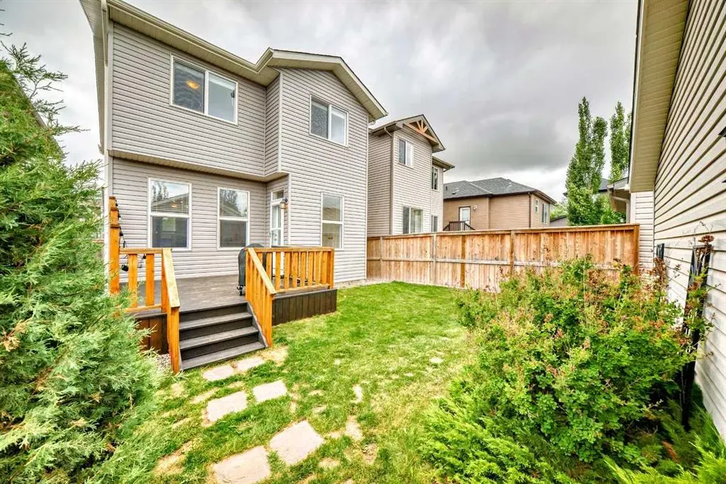 62 Nolanfield Heights NW