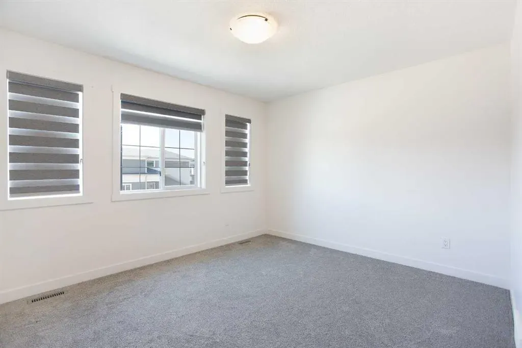200 Homestead Grove NE