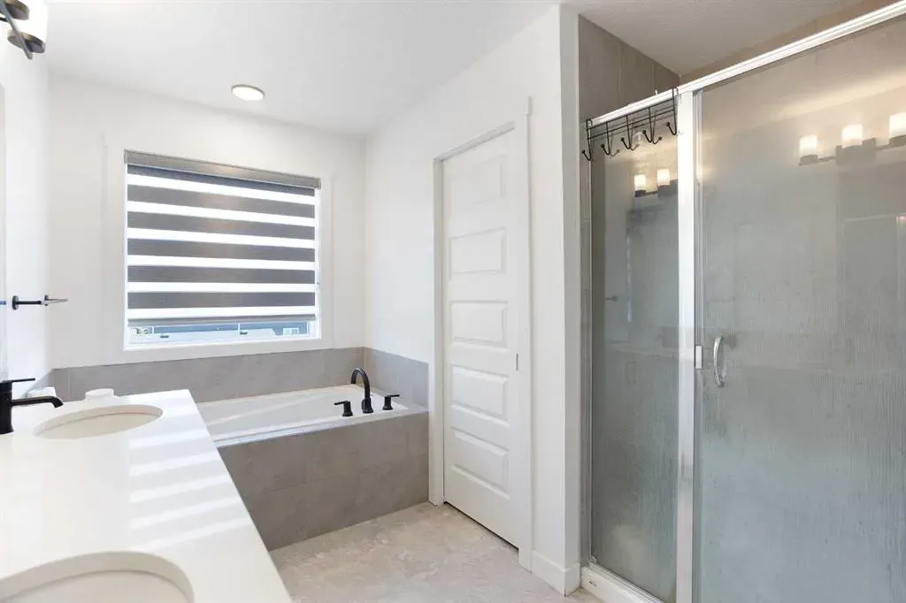 200 Homestead Grove NE