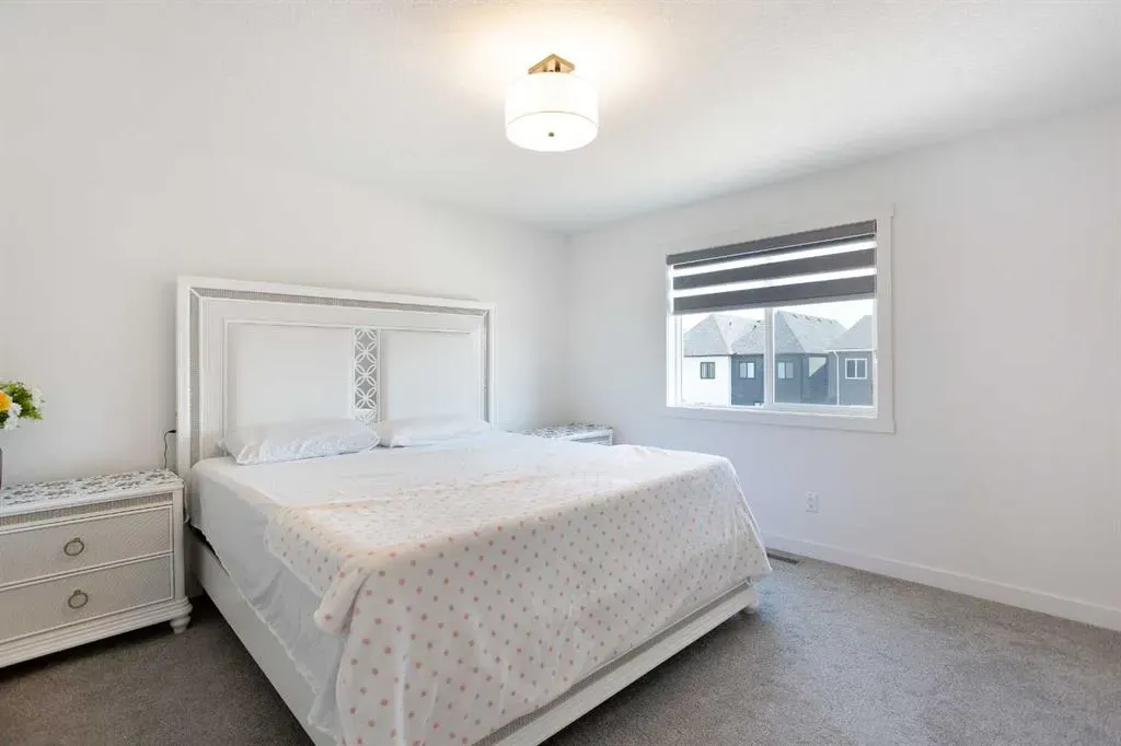 200 Homestead Grove NE
