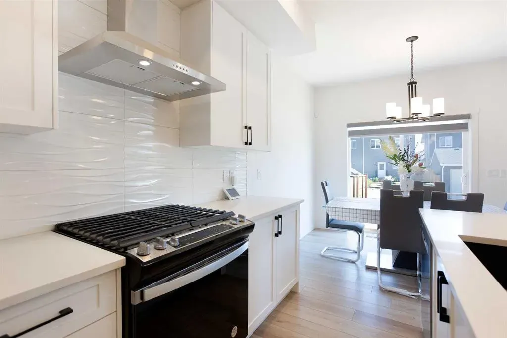 200 Homestead Grove NE