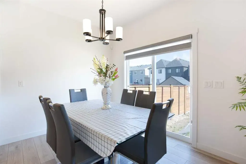 200 Homestead Grove NE