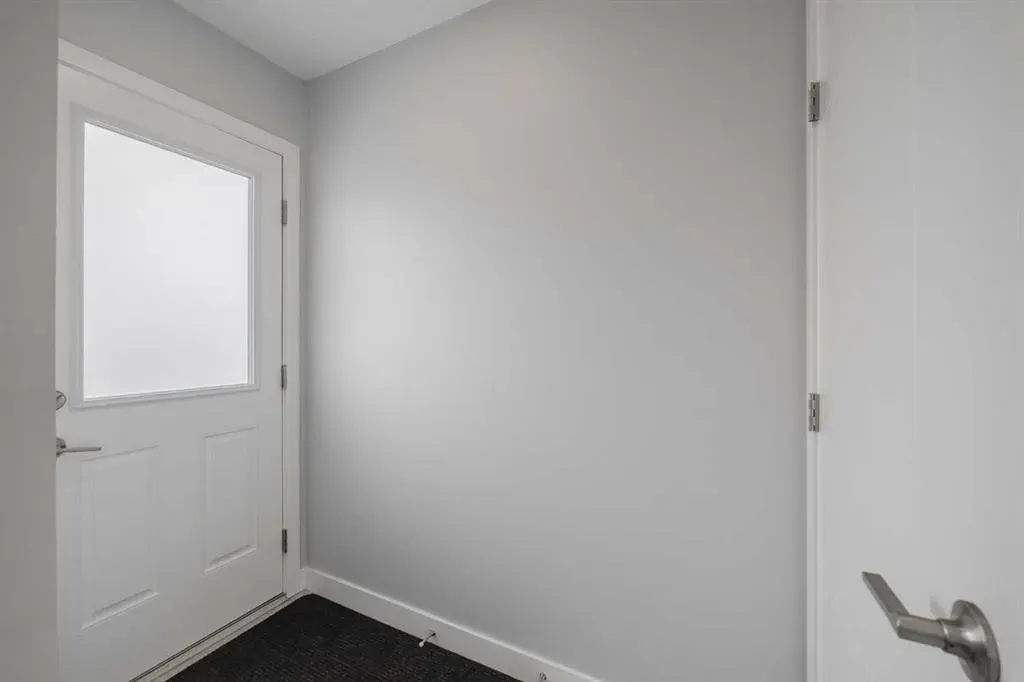 190 Magnolia Square SE