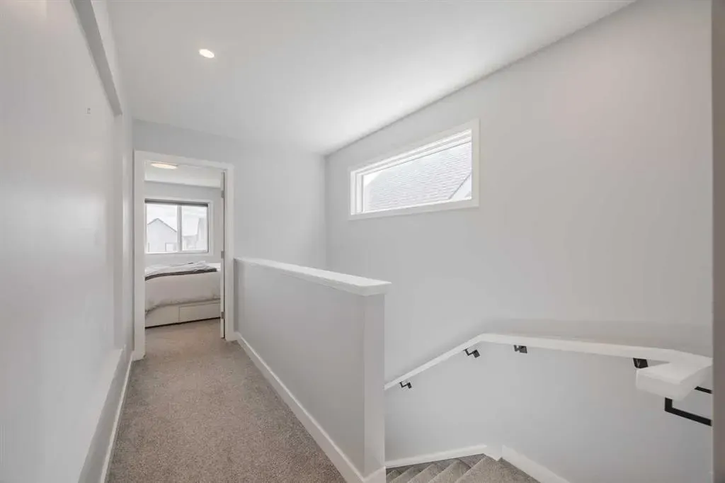 190 Magnolia Square SE