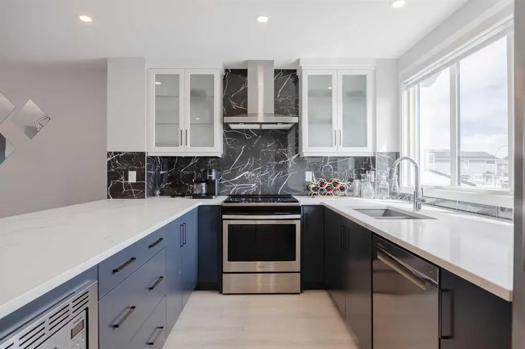 190 Magnolia Square SE